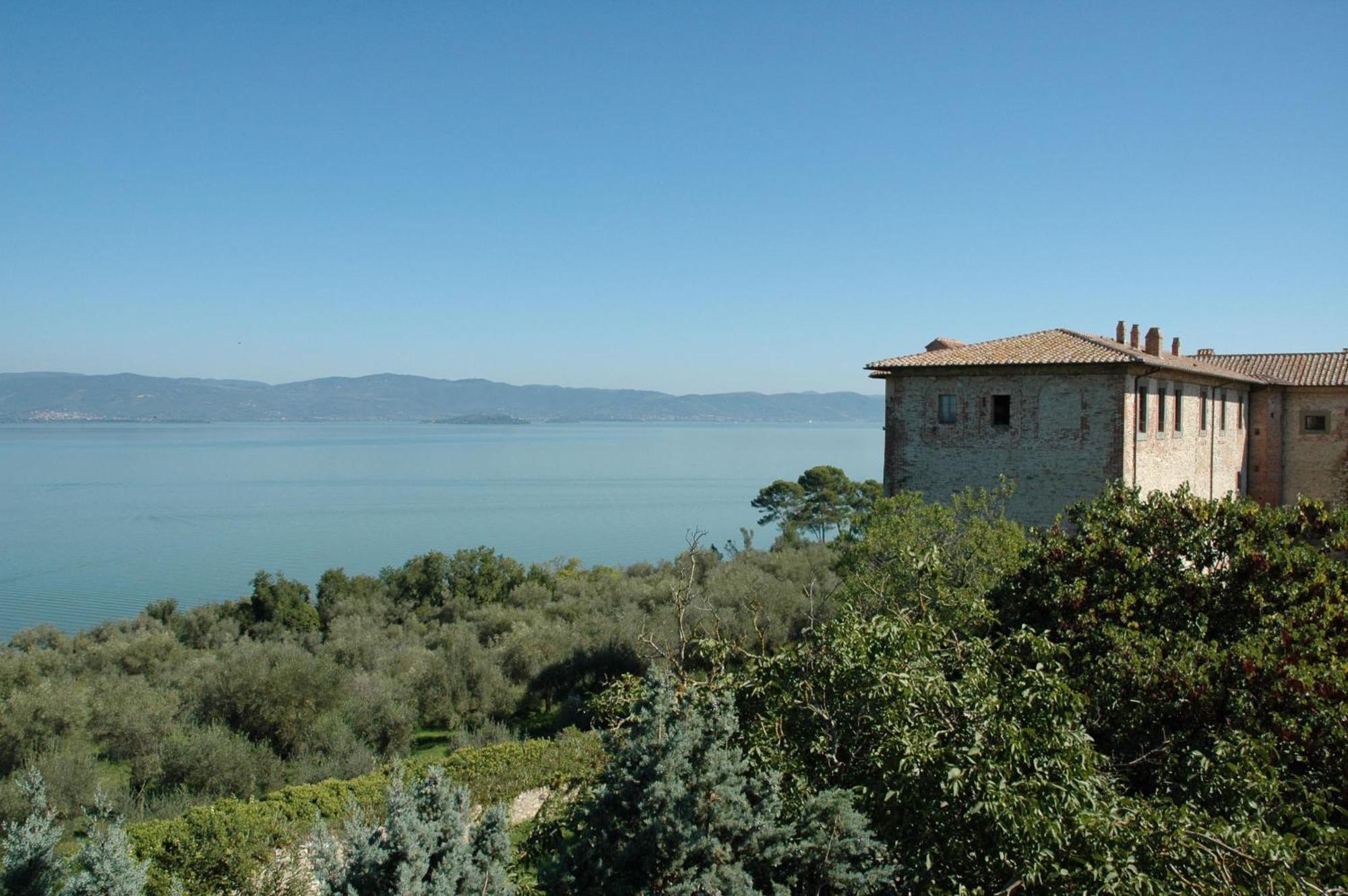 Hotel Aganoor Castiglione del Lago Exterior photo